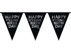 Vlaggenlijn 'Happy F*cking Birthday'