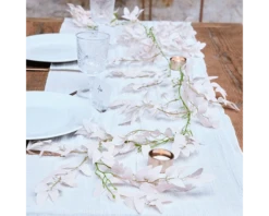 Slinger Tafeldeco Roze Ruscus & Groene Takken Ginger Ray